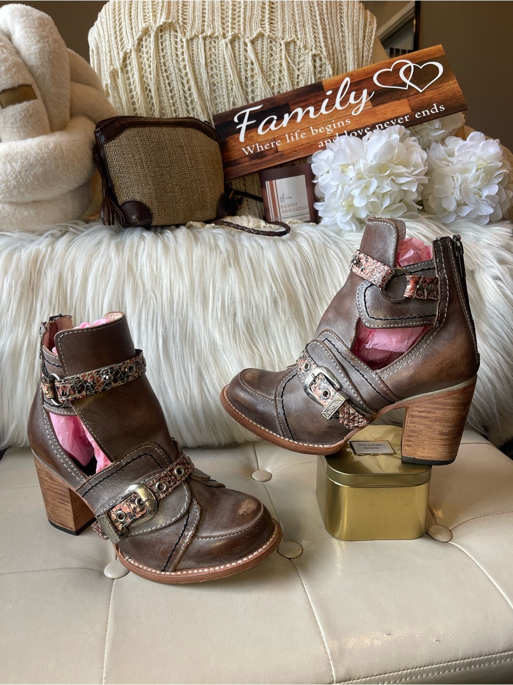 Freebird by Steven HTF Sonoma Ankle Boot in Stone Multi Colorway MSRP$275